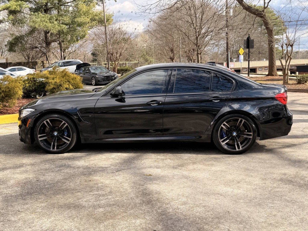 2017 BMW M3 Image 16