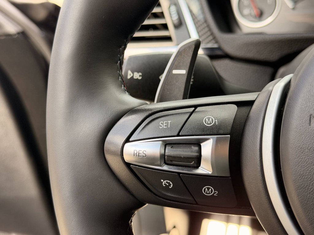 2017 BMW M3 Image 29