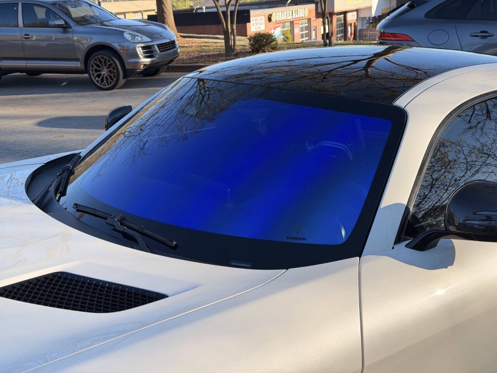 2018 Mercedes-Benz AMG GT Image 7