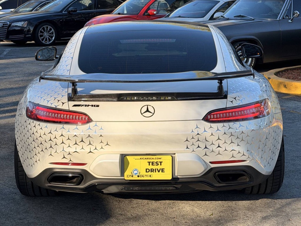 2018 Mercedes-Benz AMG GT Image 17