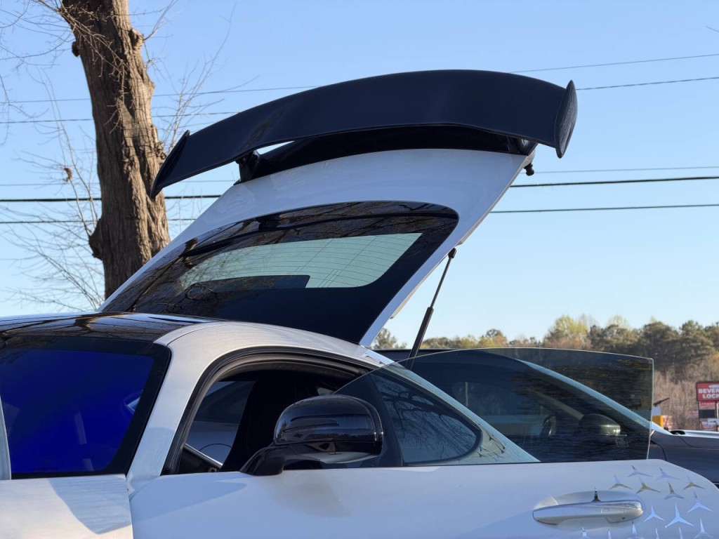 2018 Mercedes-Benz AMG GT Image 28