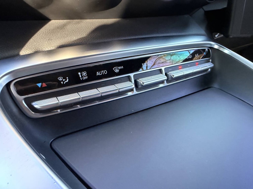 2018 Mercedes-Benz AMG GT Image 52