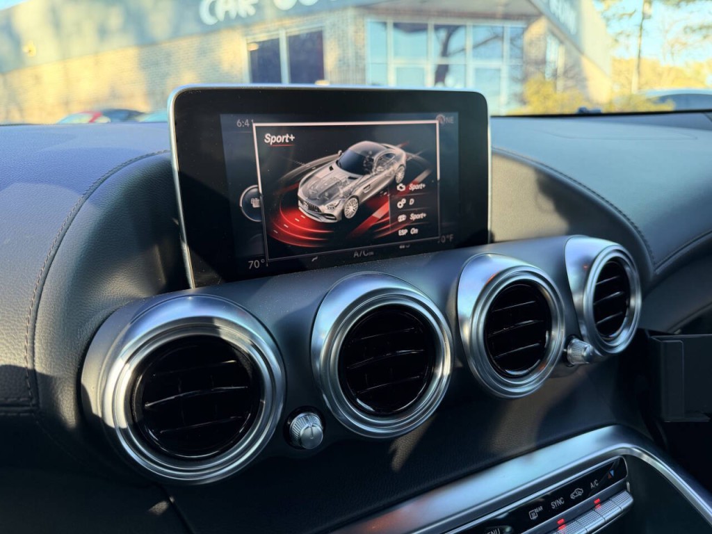 2018 Mercedes-Benz AMG GT Image 55