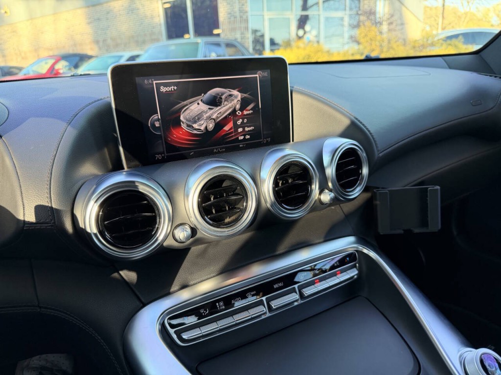 2018 Mercedes-Benz AMG GT Image 58