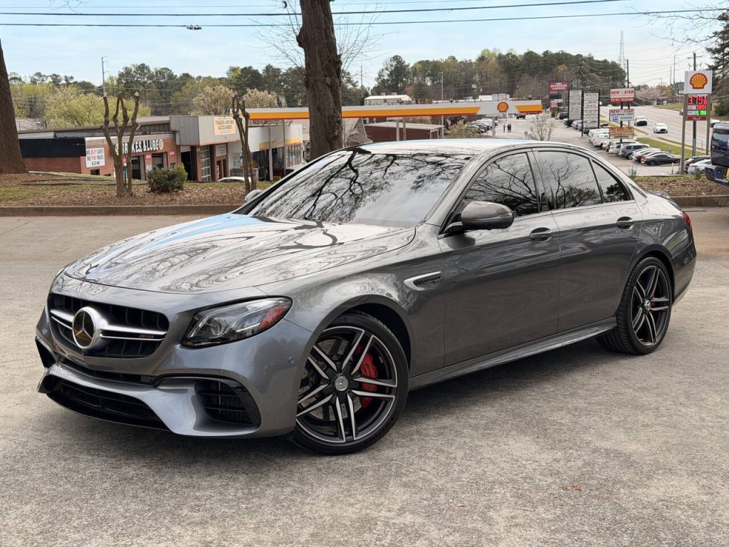 2019 Mercedes-Benz E-Class Image 3