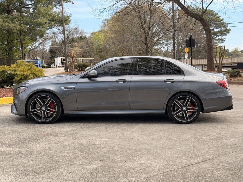 2019 Mercedes-Benz E-Class Image 14