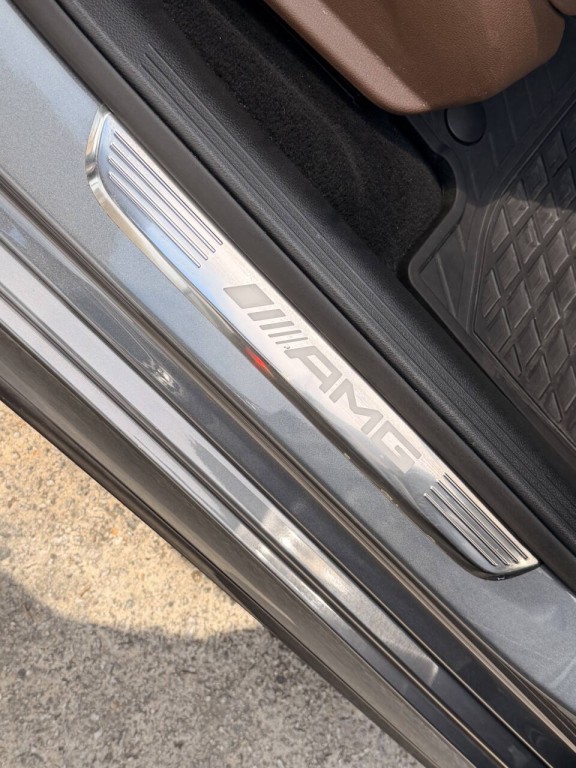 2019 Mercedes-Benz E-Class Image 25