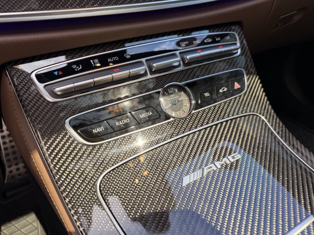 2019 Mercedes-Benz E-Class Image 55