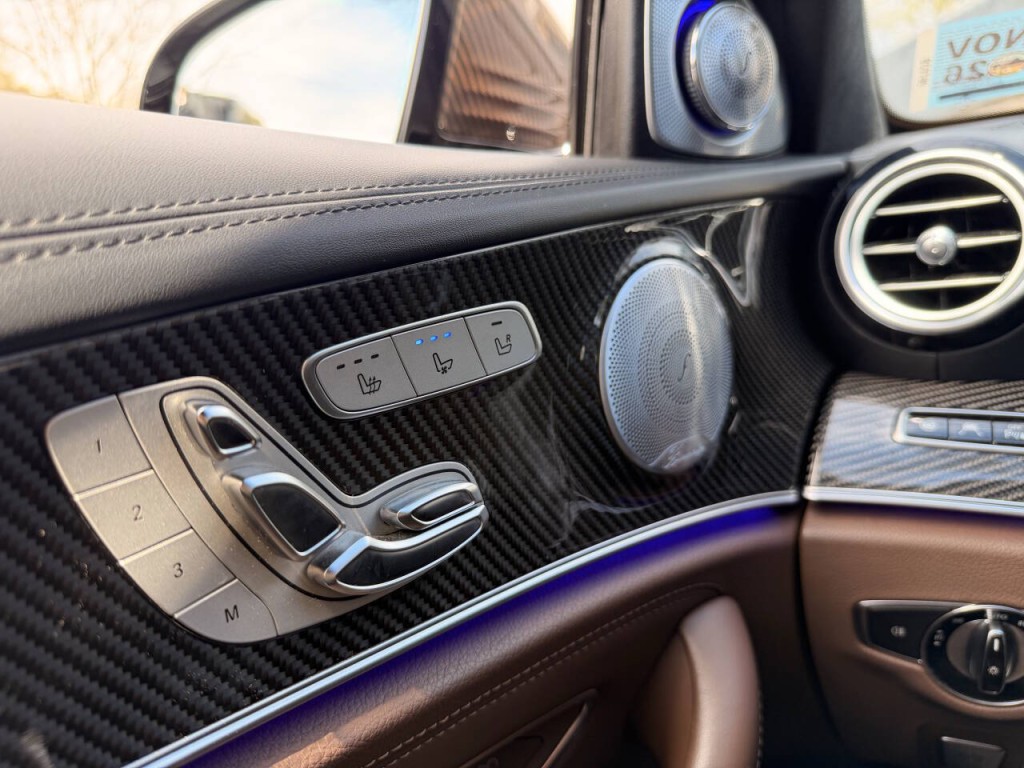 2019 Mercedes-Benz E-Class Image 71