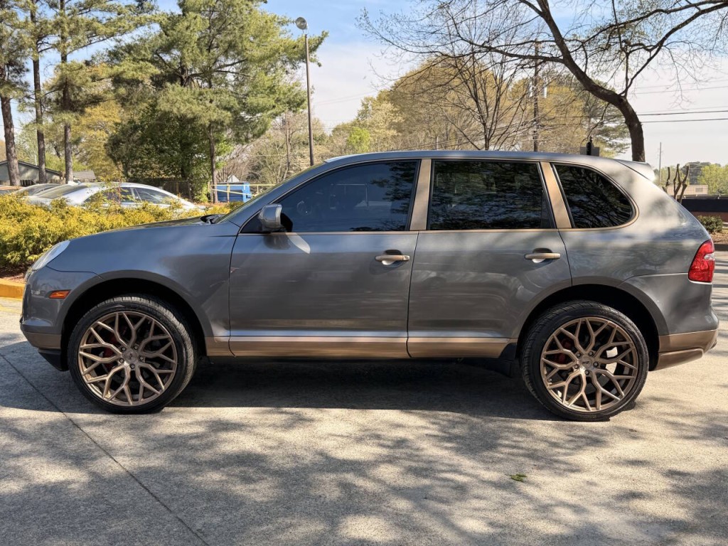 2009 Porsche Cayenne Image 11