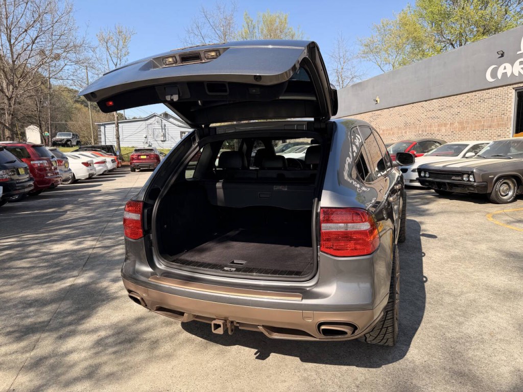 2009 Porsche Cayenne Image 16