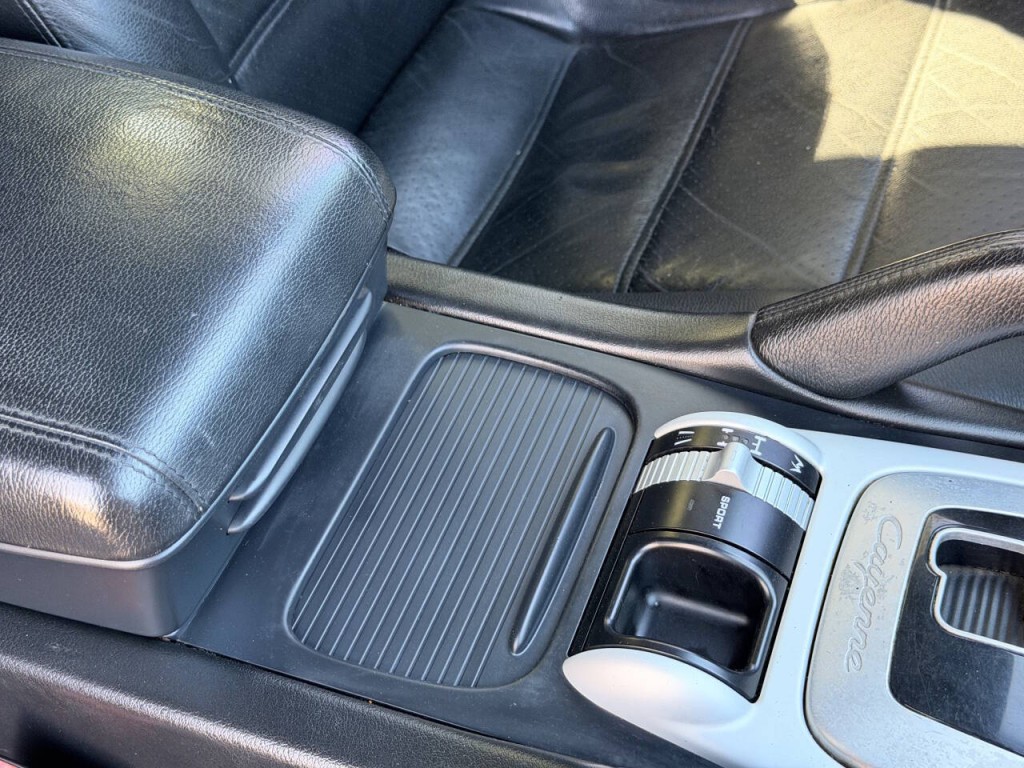 2009 Porsche Cayenne Image 38