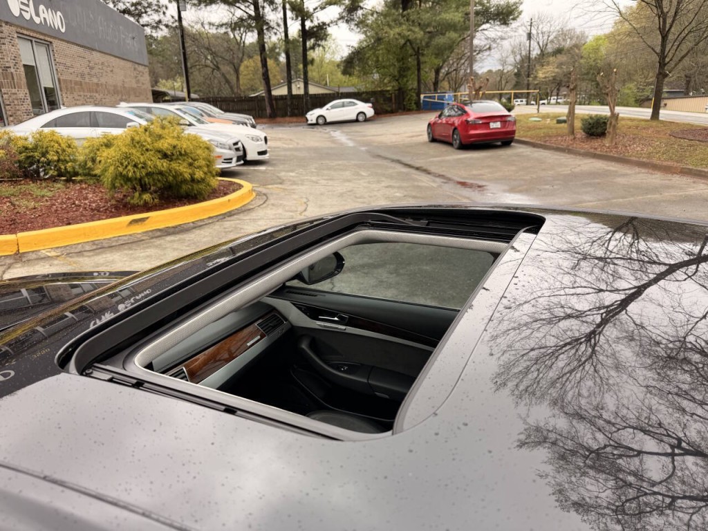 2013 Audi A8 Image 7