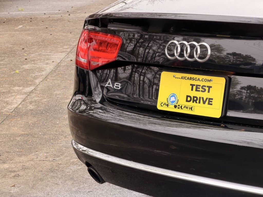 2013 Audi A8 Image 14