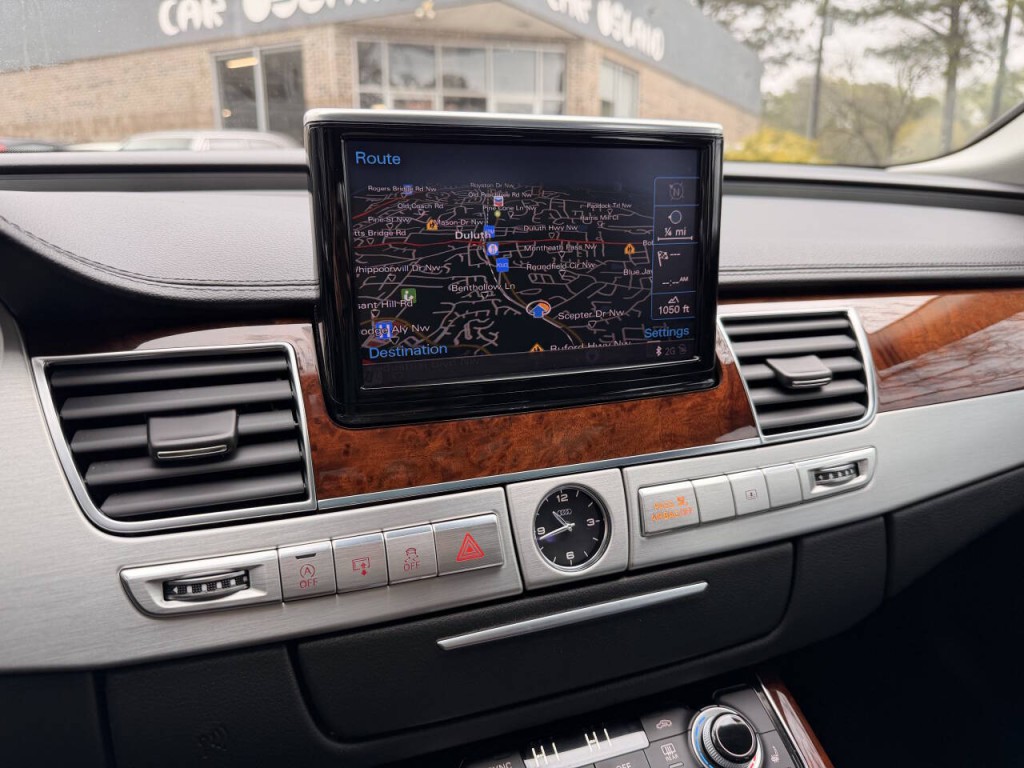 2013 Audi A8 Image 37