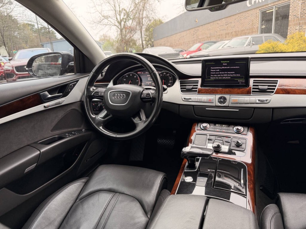 2013 Audi A8 Image 53