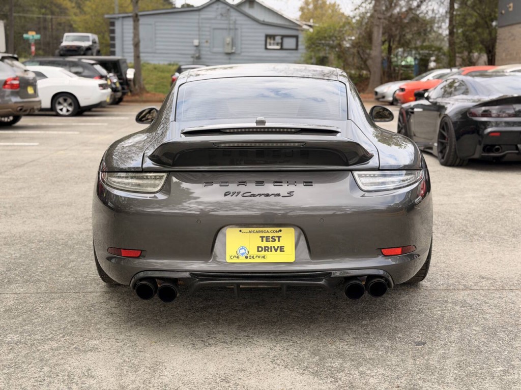 2012 Porsche 911 Image 14