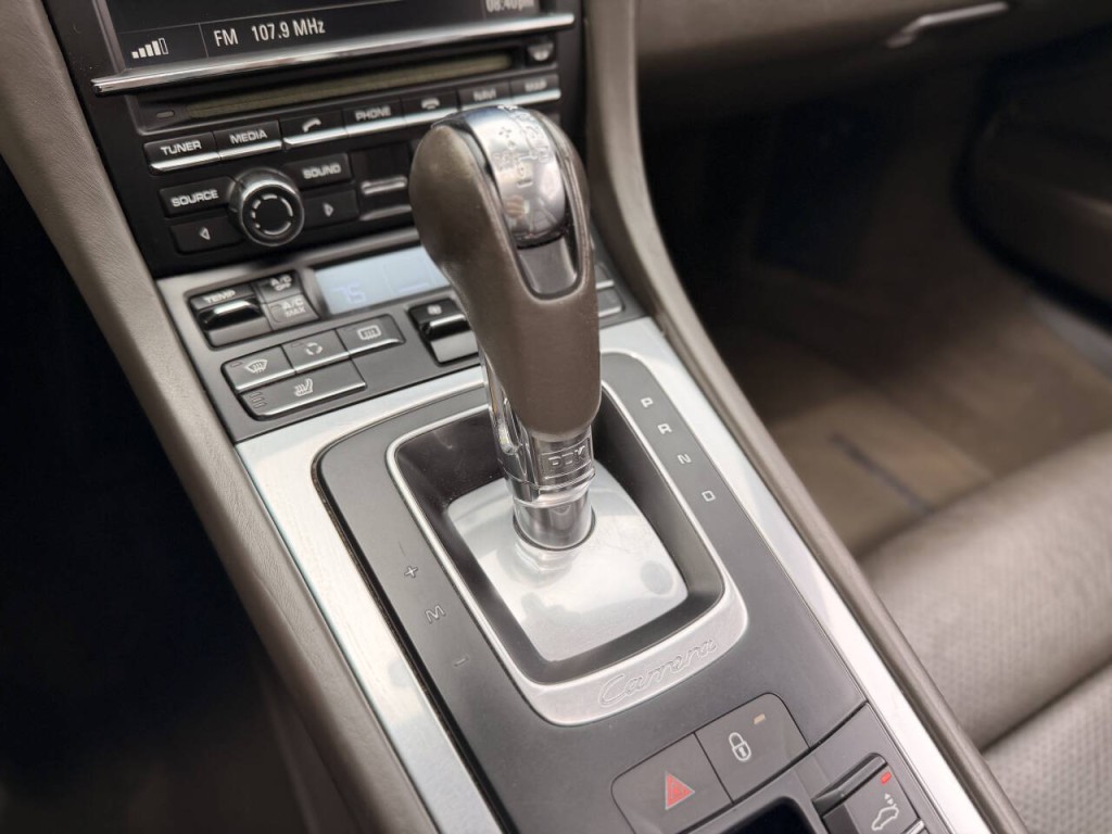 2012 Porsche 911 Image 46