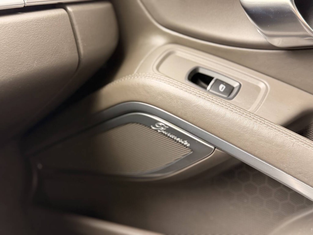 2012 Porsche 911 Image 61