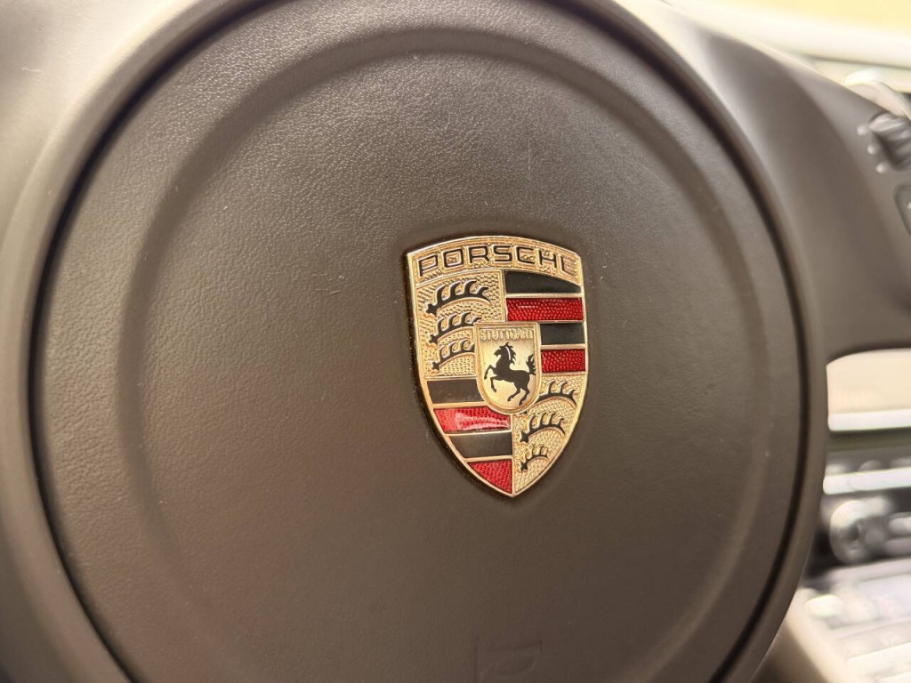 2012 Porsche 911 Image 63