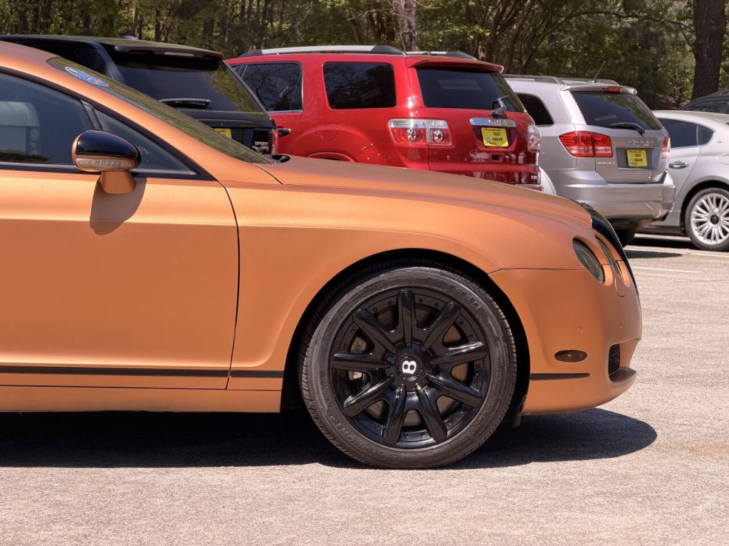 2005 Bentley Continental Image 2