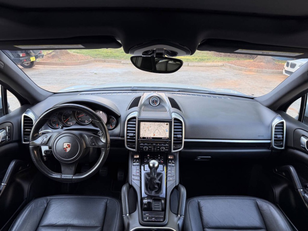2012 Porsche Cayenne Image 7
