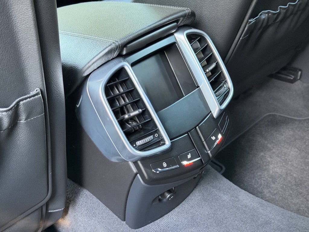 2012 Porsche Cayenne Image 21