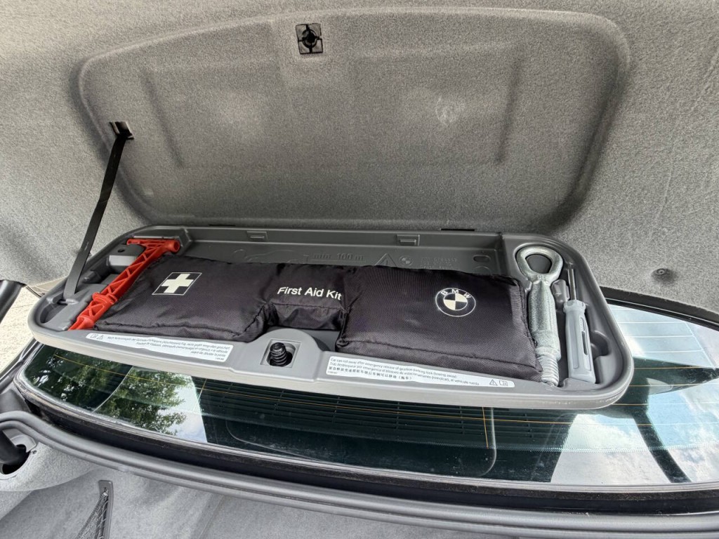 2010 BMW 7 Series Image 14