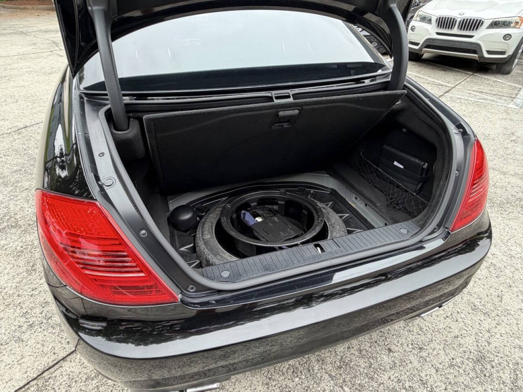 2011 Mercedes-Benz CL-Class Image 23