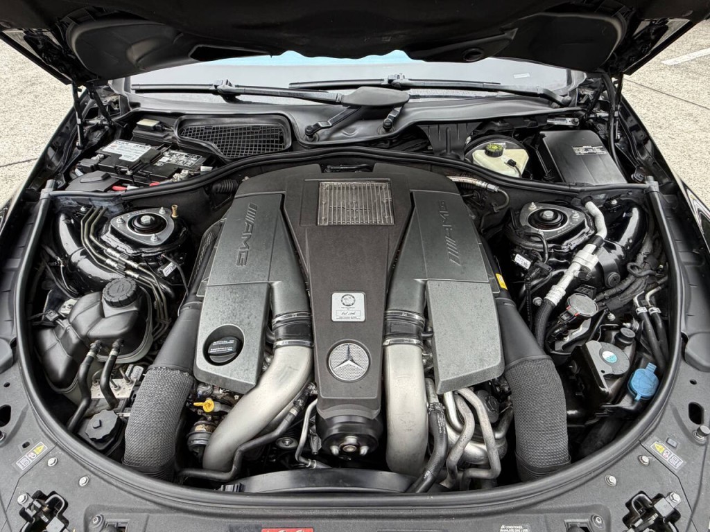 2011 Mercedes-Benz CL-Class Image 26