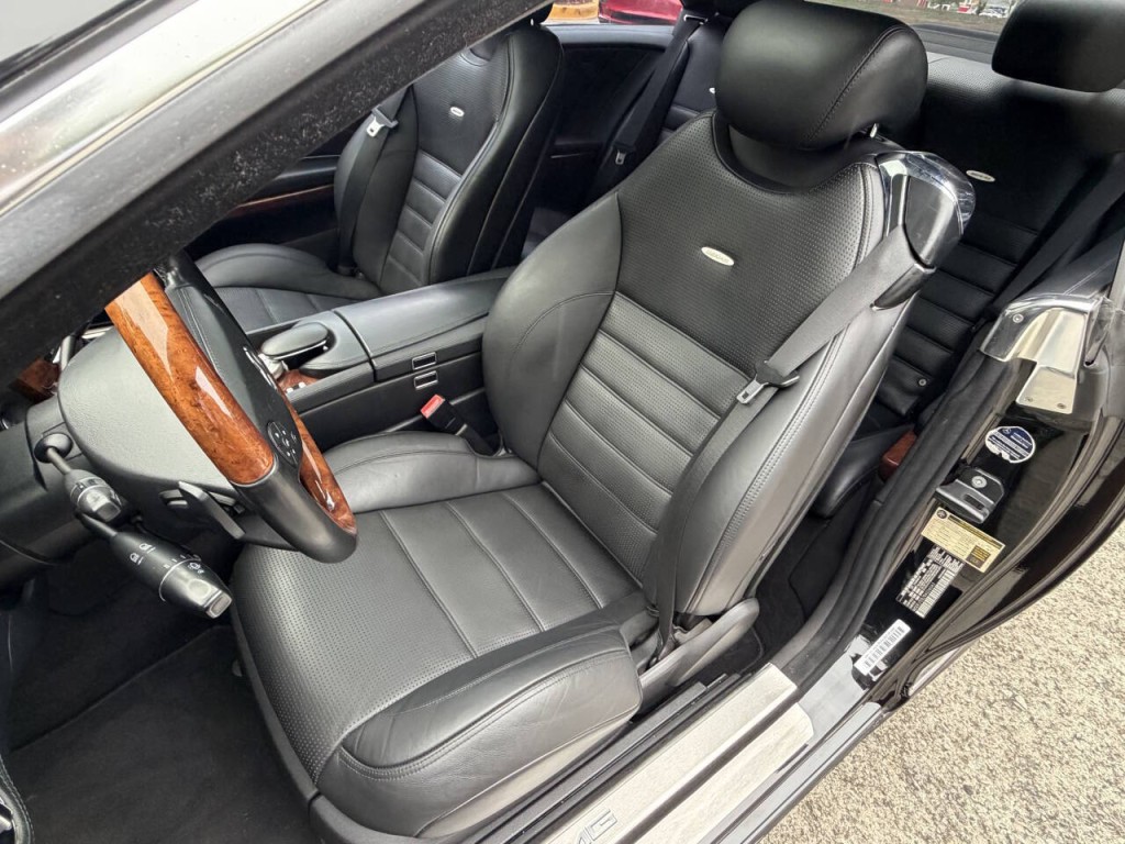 2011 Mercedes-Benz CL-Class Image 34