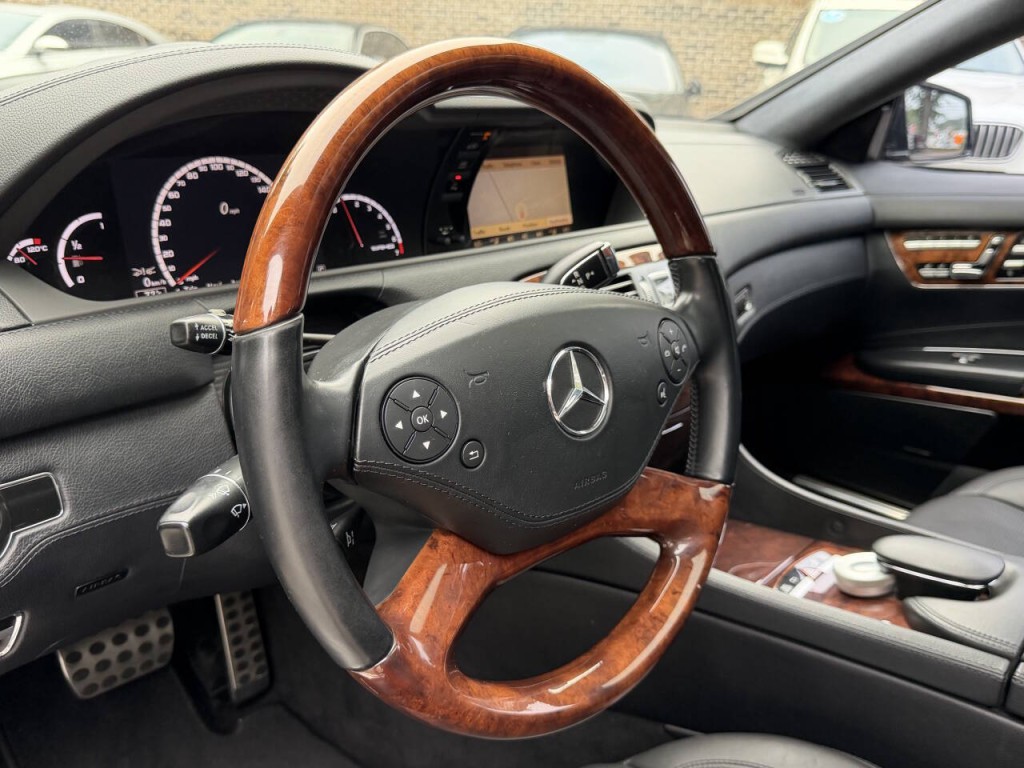 2011 Mercedes-Benz CL-Class Image 35