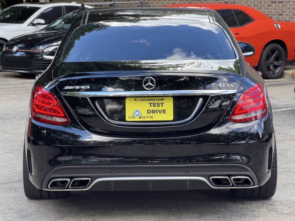 2016 Mercedes-Benz C-Class Image 6