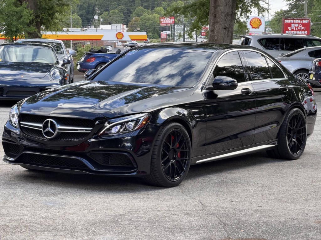 2016 Mercedes-Benz C-Class Image 11
