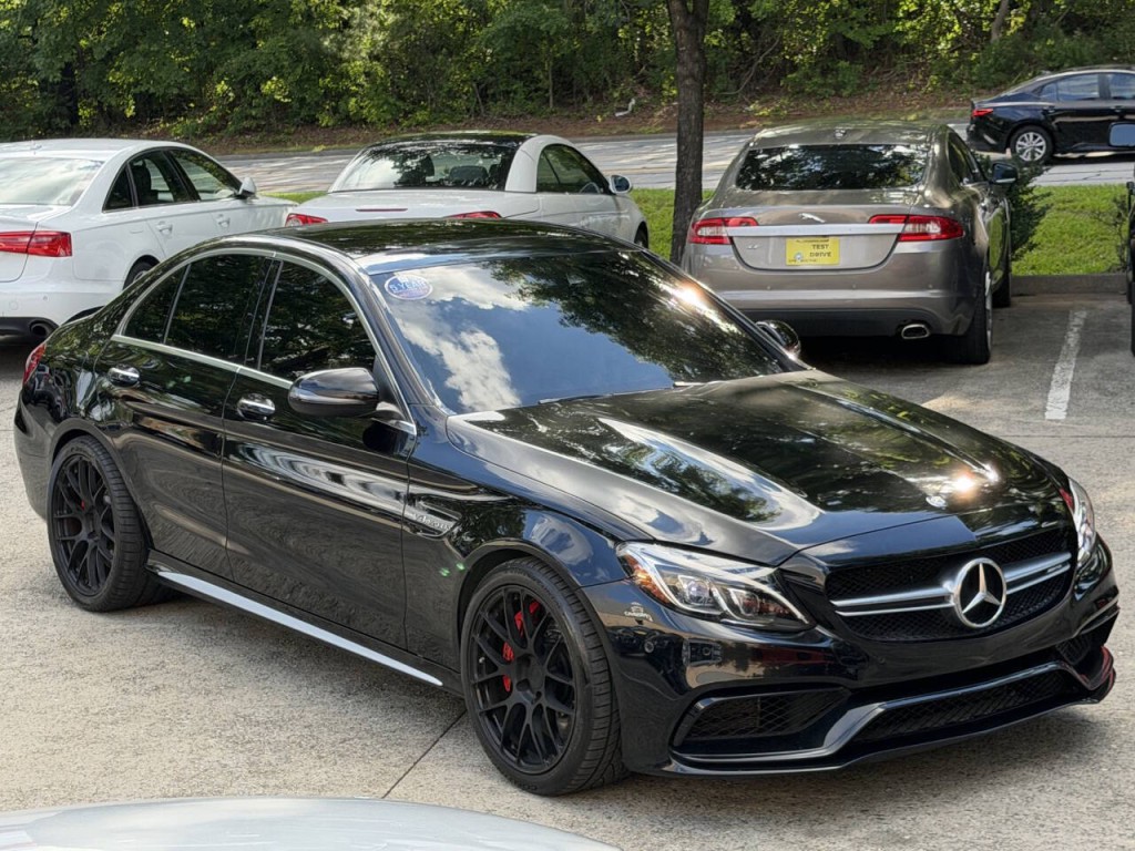 2016 Mercedes-Benz C-Class Image 15