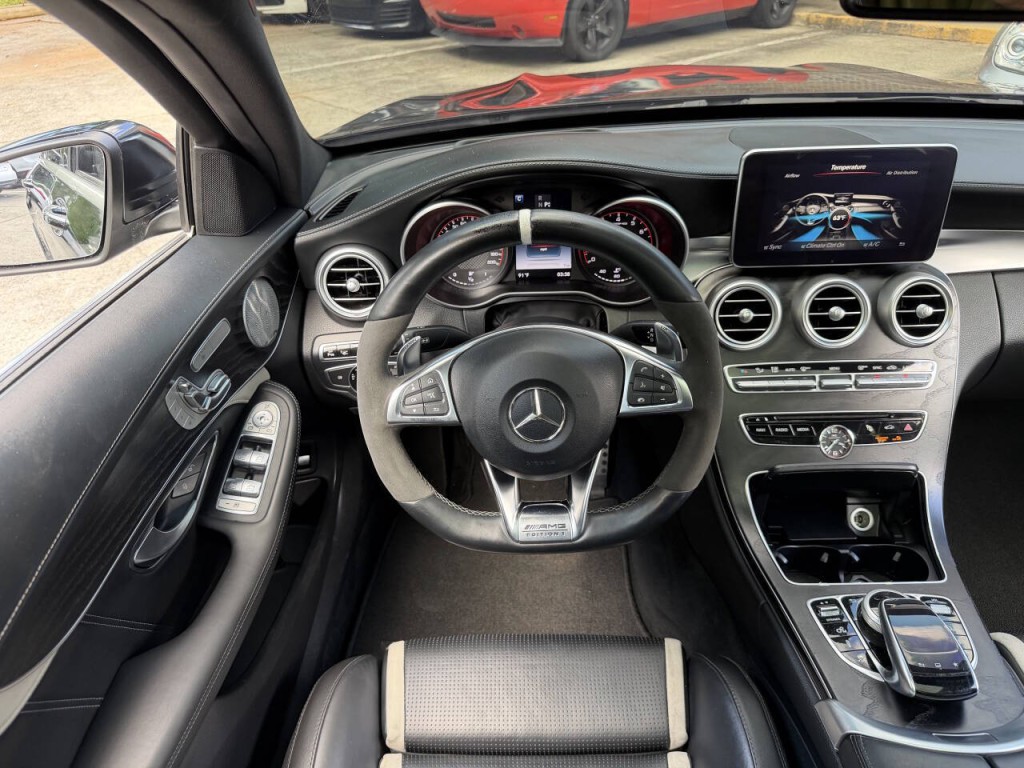 2016 Mercedes-Benz C-Class Image 57