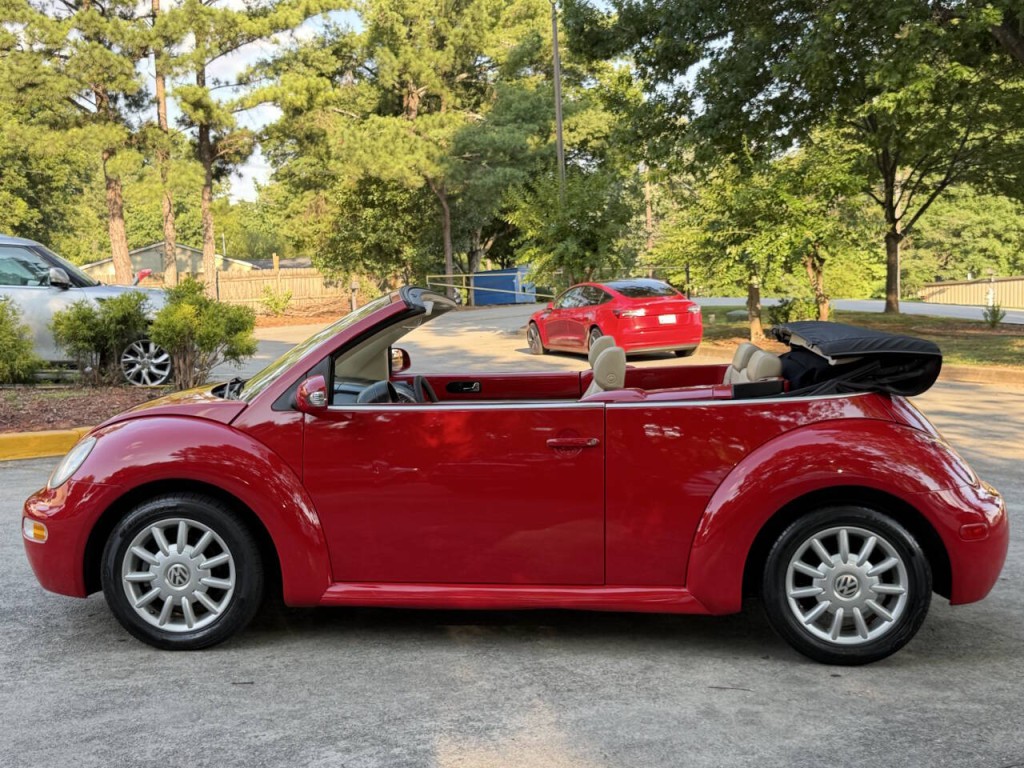 2005 Volkswagen Beetle Image 5