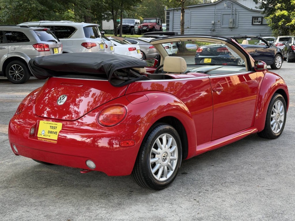 2005 Volkswagen Beetle Image 7