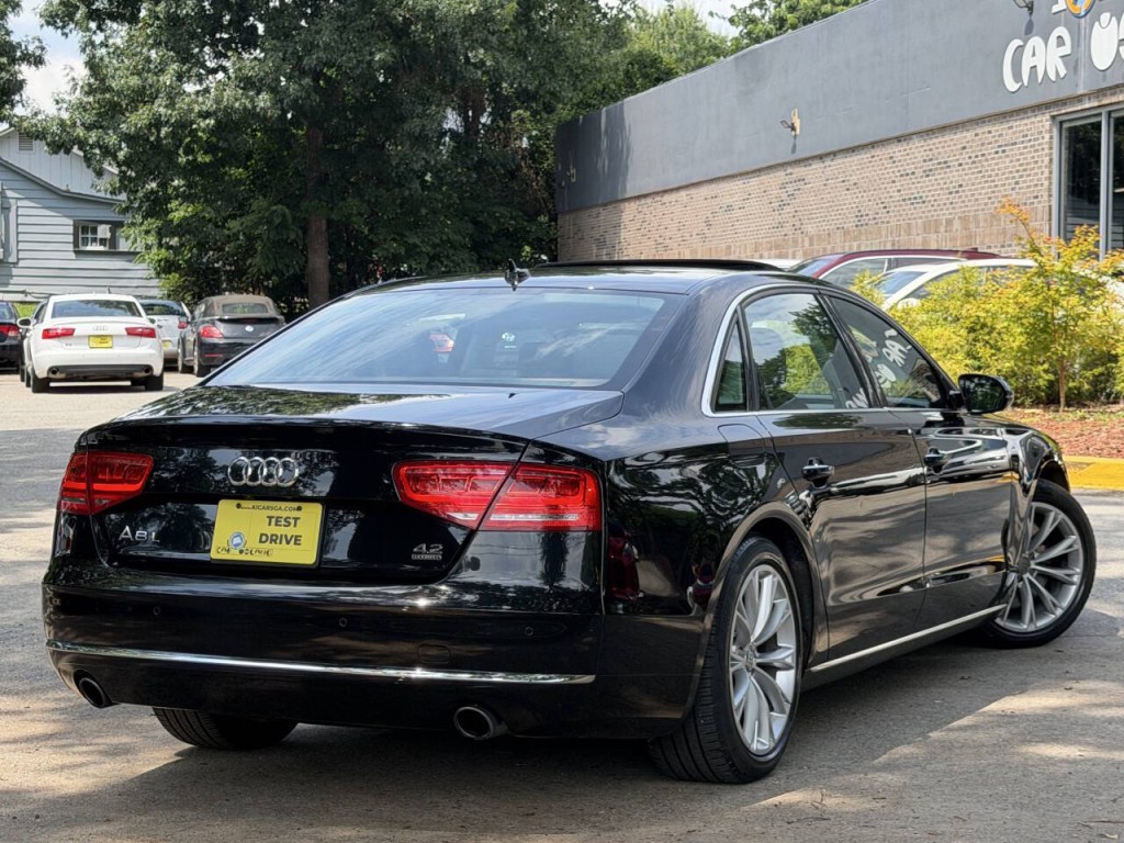 2012 Audi A8 Image 3