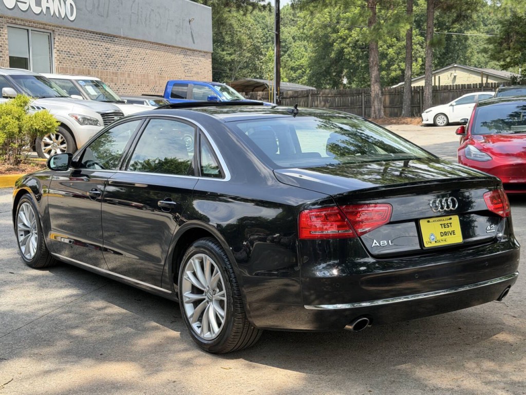 2012 Audi A8 Image 39