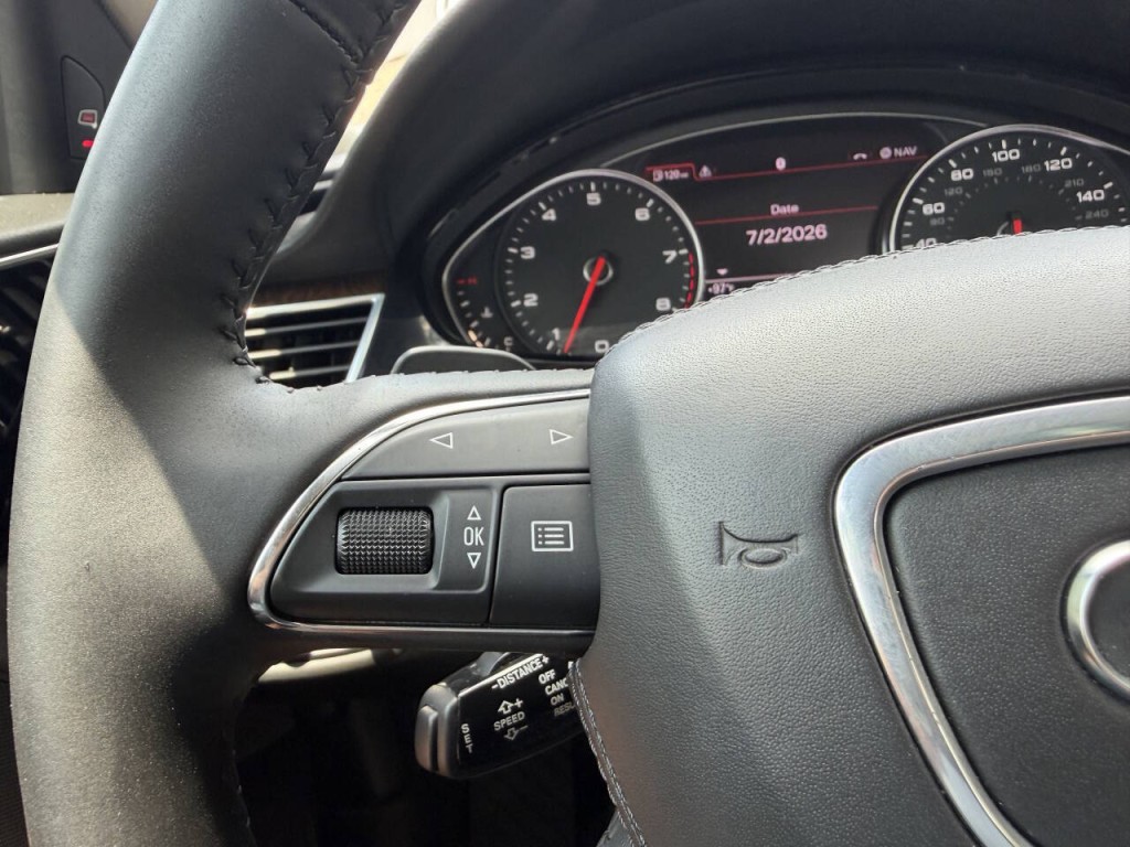 2012 Audi A8 Image 46