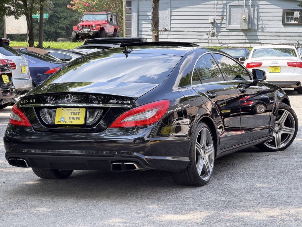 2012 Mercedes-Benz CLS-Class Image 2