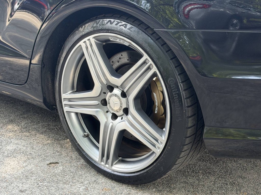 2012 Mercedes-Benz CLS-Class Image 5