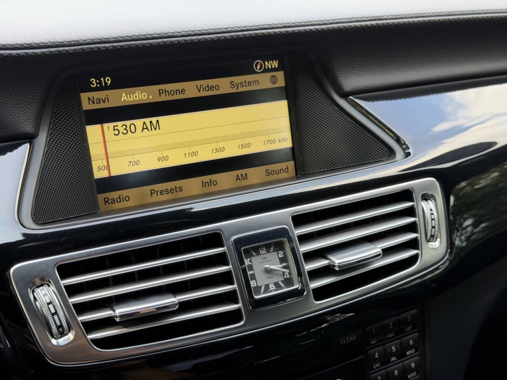 2012 Mercedes-Benz CLS-Class Image 59