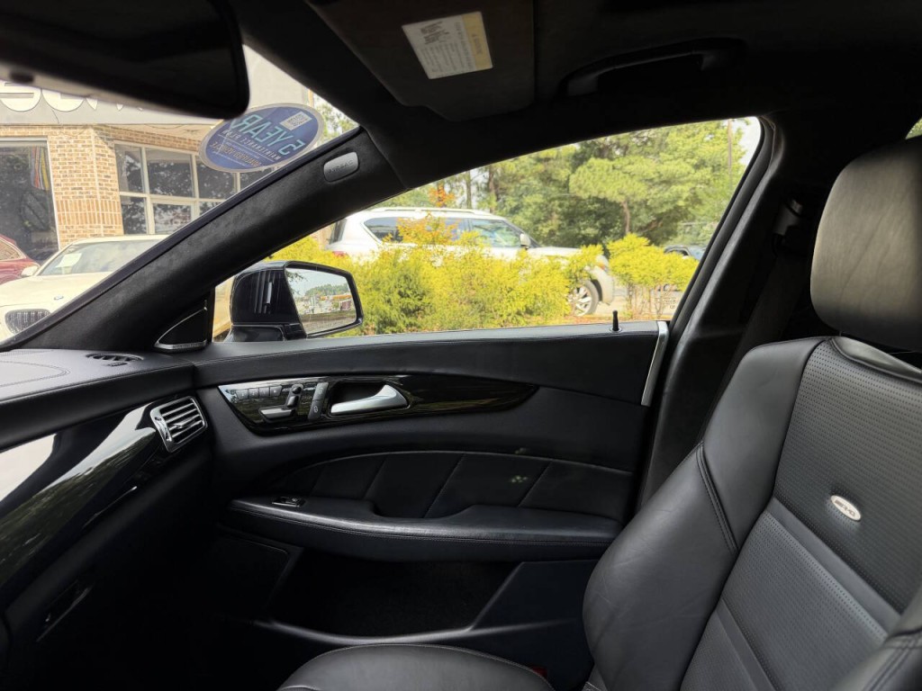 2012 Mercedes-Benz CLS-Class Image 69