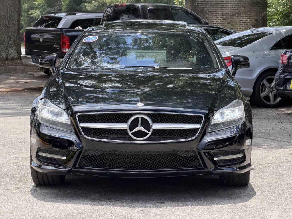 2012 Mercedes-Benz CLS-Class Image 3