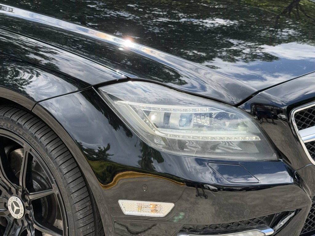 2012 Mercedes-Benz CLS-Class Image 7