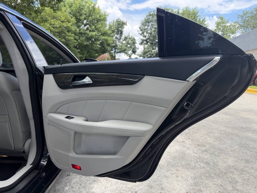 2012 Mercedes-Benz CLS-Class Image 54