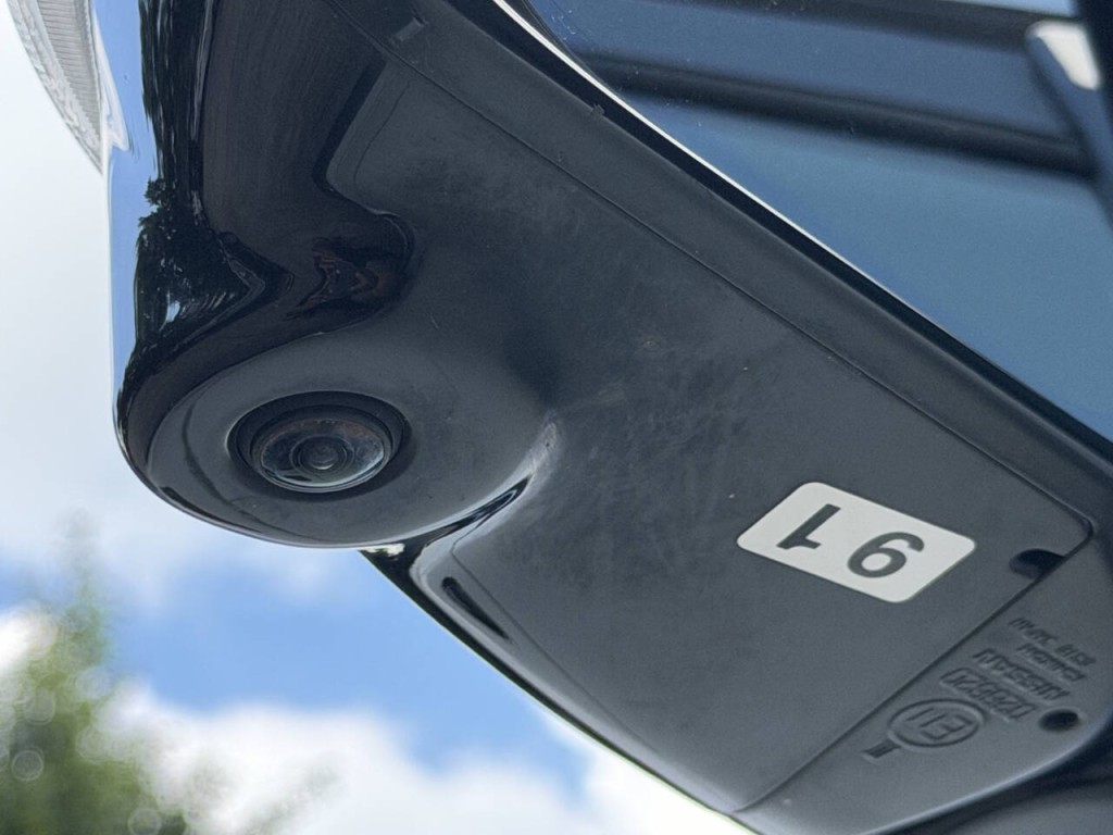 2017 INFINITI QX80 Image 68
