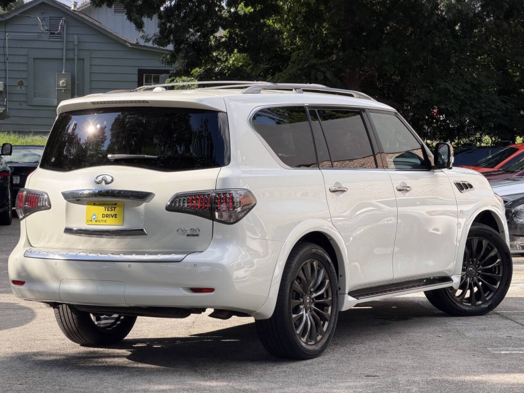 2017 INFINITI QX80 Image 78